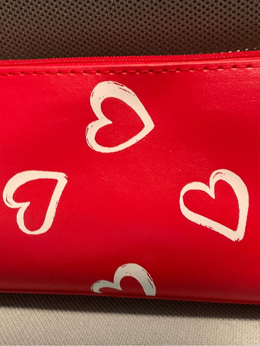 Kate Spade Red Brush Heart Zip Pouch Pencil Case New - Picture 3 of 5
